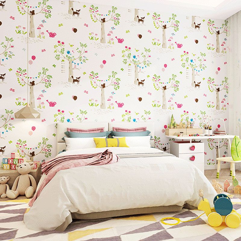 Decorative Non-Pasted Wallpaper Forest and Balloon Non-Woven Wall Decor in Pastel Color for Kid