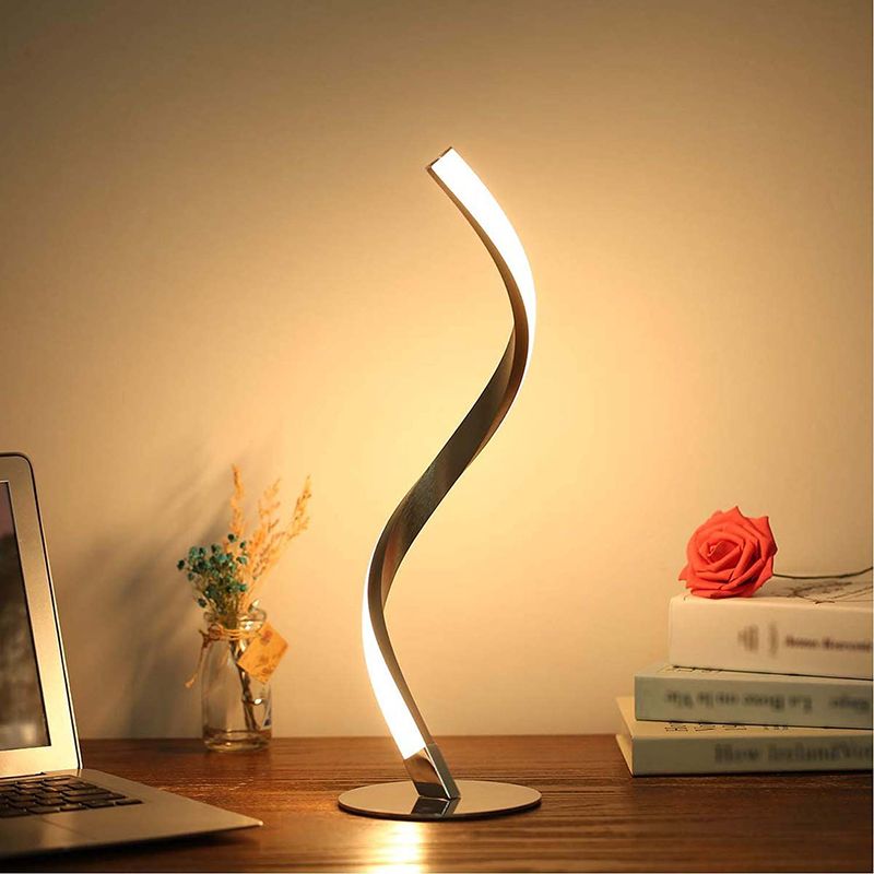 Metal Twisted Table Lamp, Long Bar Shade Linear Table Light for Bedroom