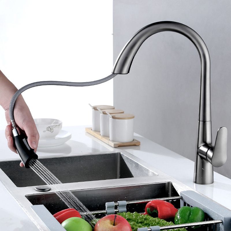 Single Handle Kitchen Faucet Pull Down Faucet with Pull out Sprayer