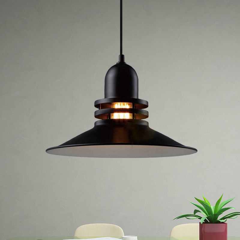 Wide Flare Iron Suspension Light Vintage 1 Light Restaurant Hanging Ceiling Lamp in Black