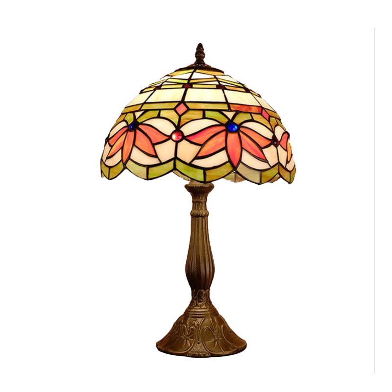 1 Head Dome Table Lamp Baroque Style Yellow/Green/Orange Stained Glass Nightstand Lamp with Leaf/Flower Pattern