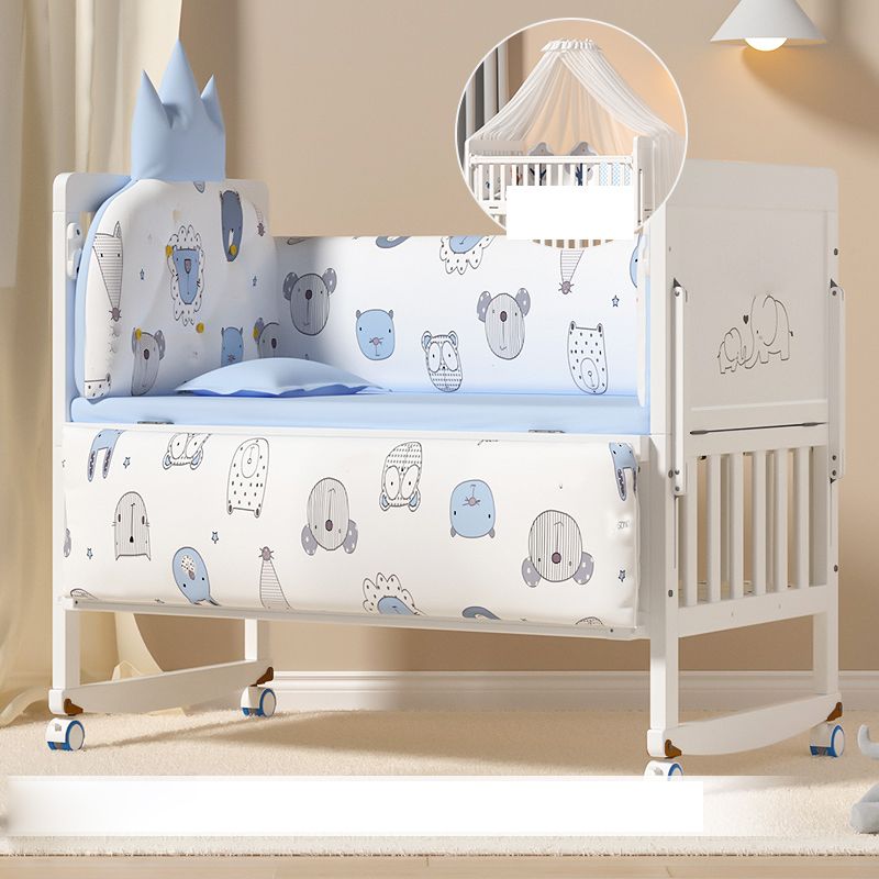 Modern Guardrail Nursery Bed Solid Wood Standard Baby Crib with Casters