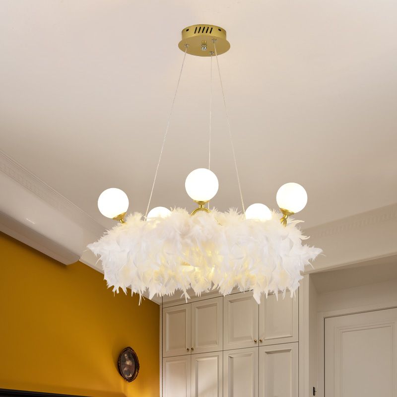 Feather Crown Suspension Lighting Nordic Gold and White Chandelier for Girls Room