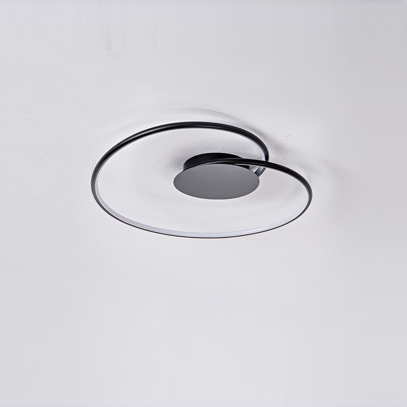 Moderne metalen Swirl Linear Flush Mount Ceiling Light met acryl schaduw voor salon