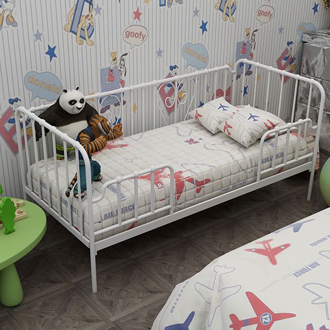 Nursery Bed with Guardrail in Metal Industrial Nursery Crib in White