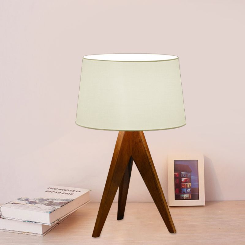 Modernist Flare Reading Light Fabric 1 Bulb Nightstand Lamp in White/Red/Blue for Living Room