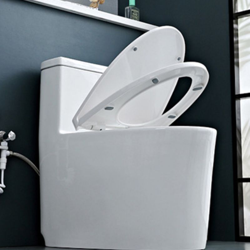 Modern Ceramic Flush Toilet Floor Mounted Urine Toilet for Washroom