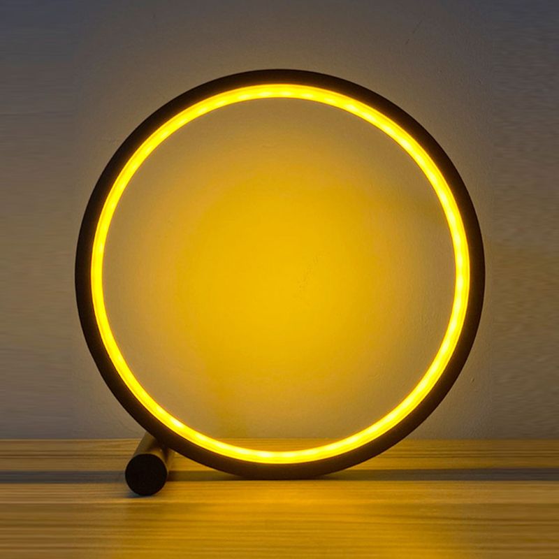 Metallkreis Tischlampe Nordic RGB Musical Rhythmus Schreibtischlampe für Schlafzimmer