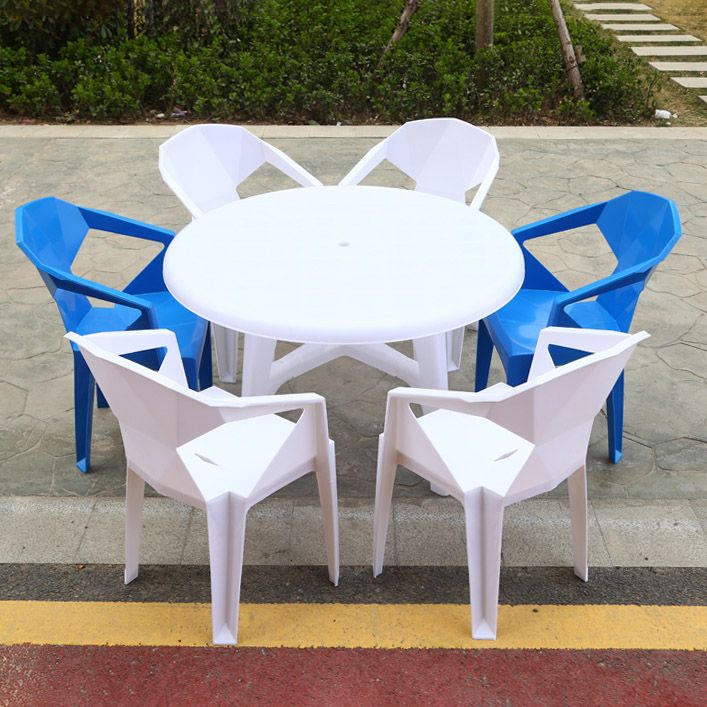 Plastic Outdoor Dining Table Modern Water Resistant Patio Table