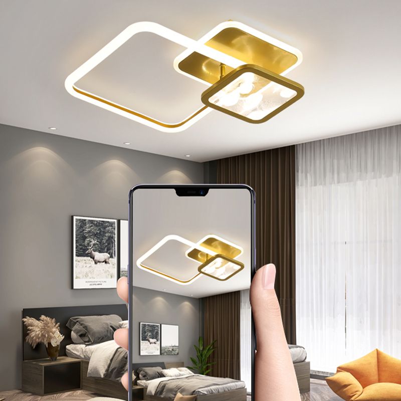 Square Shape Metal Flush Mount Light Modern Style 3 Lights Ceiling Mount Light in Gold