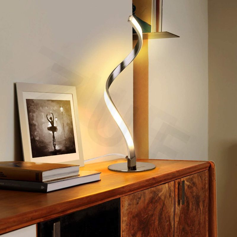 Metal Twisted Table Lamp, Long Bar Shade Linear Table Light for Bedroom