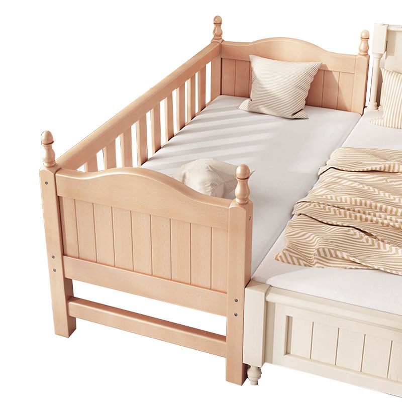 Traditional Solid Wood Nursery Bed Natural Baby Crib with Guardrail