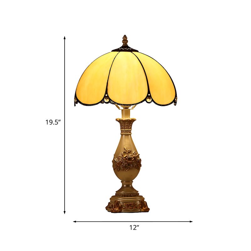 1-Head Glossy Glass Scalloped Night Lamp Classic Beige Bowl Bedroom Reading Light with Carved Vase Pedestal