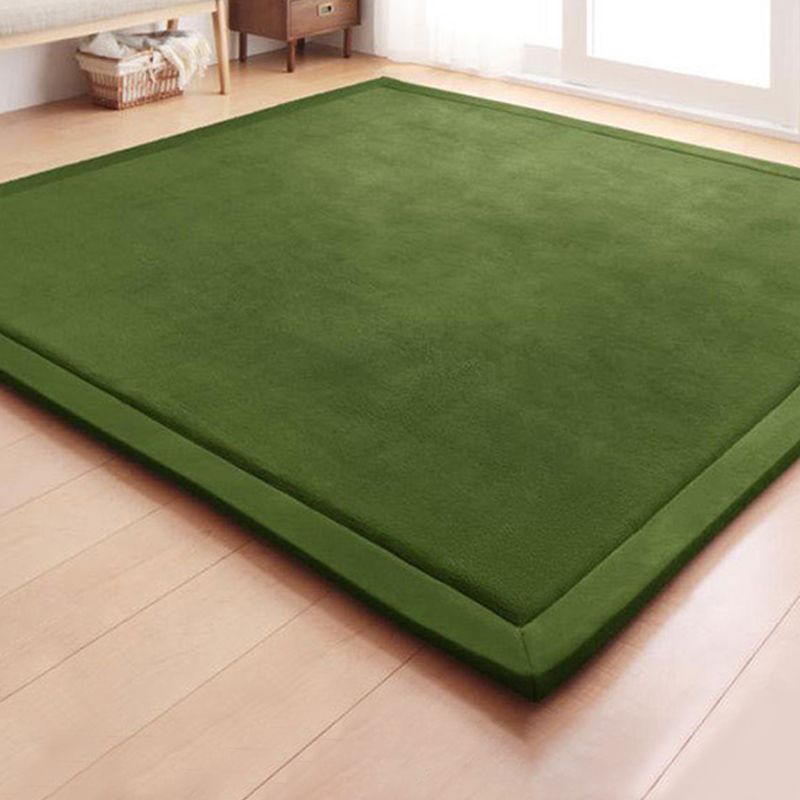 Alfombra de sala elegante alfombra de área de poliéster de color sólido alfombra resistente a las manchas alfombra