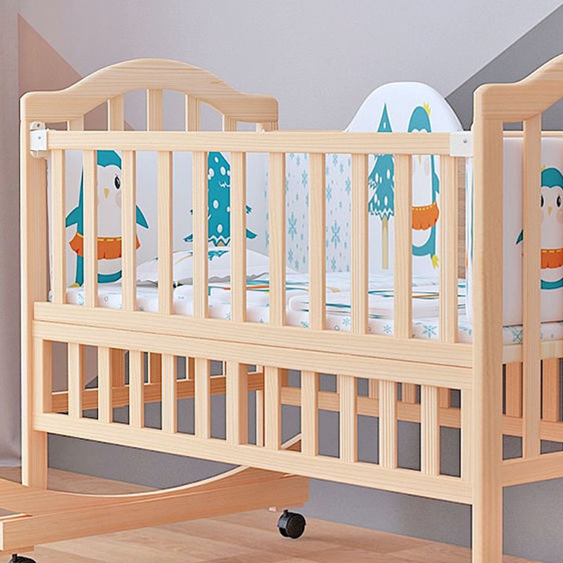 Wood Convertible Baby Crib Nursery Crib with Guardrail and Wheels