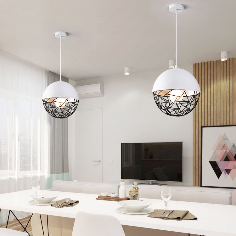 Hollow Design Metal Sphere Pendant Light Fixture 1 Bulb Contemporary Suspended Light in Black/White