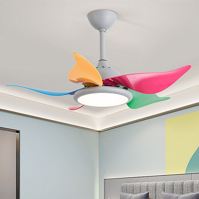 Colorful Round Hanging Fan Light Macaron Style Metal Bedroom LED Semi Flush Mount Lampe