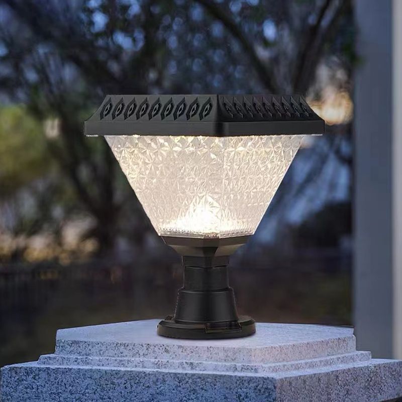 Modern Simple Plastic Pillar Lamp Waterproof Solar Energy Pillar Light for Outdoor