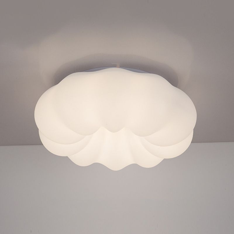 White Shaded Ceiling Light Modernism LED Flush Mount Lighting for Foyer