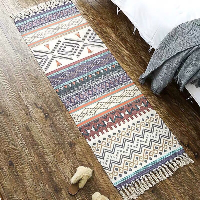 Classical Boho-Chic Rug Hand-Knitted Carpet with Fringe Cotton Blend Area Rug for Home Decoration