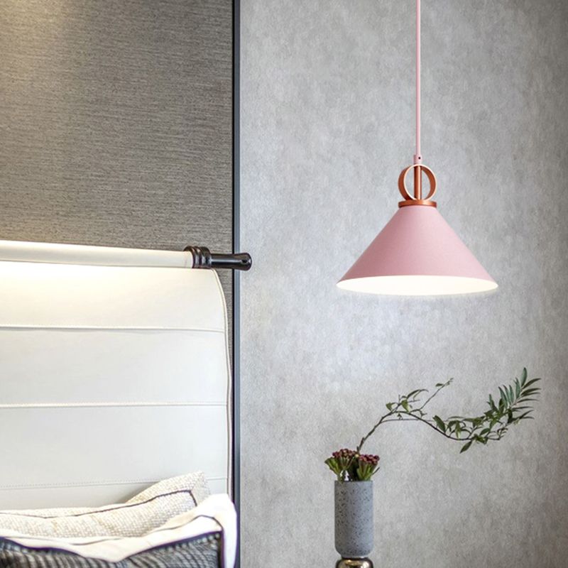Cone Shaped Pendant Lighting Nordic Metal Single-Bulb Suspension Light for Dining Room