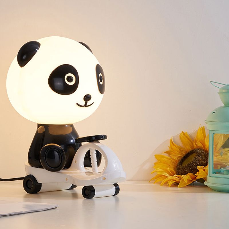 Pig/Frog/Panda Kids Bedroom Reading Book Light Plastic 1-Light Cartoon Night Table Lamp in Black/Pink/Green