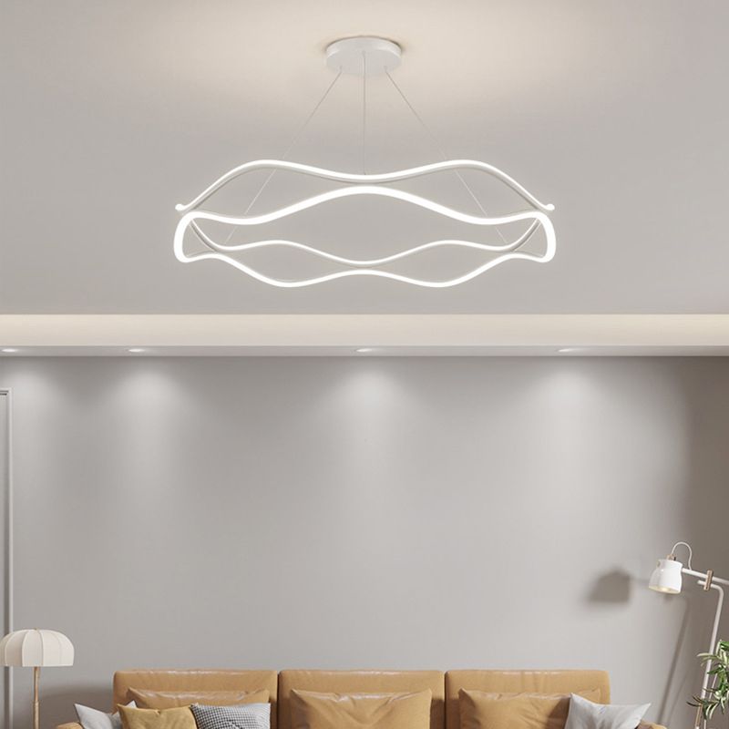 Metal Linear Shape Flush Ceiling Light Modern Style 2 Lights Flush Mount Lighting Fixtures