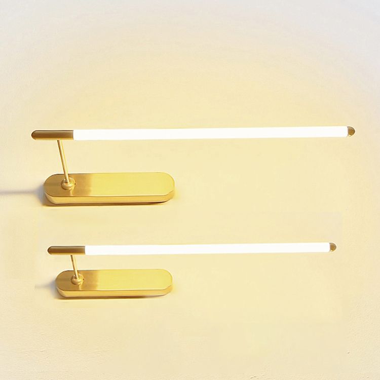 Linear LED Vanity Wall Light in Modern Simplicity Metal Wall Lamp with Acrylic Shade