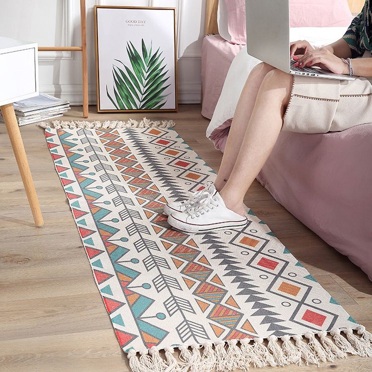 White Tone Bohemian Area Rug Cotton Leaves Print Rug Fringe Indoor Rug for Home Decoration