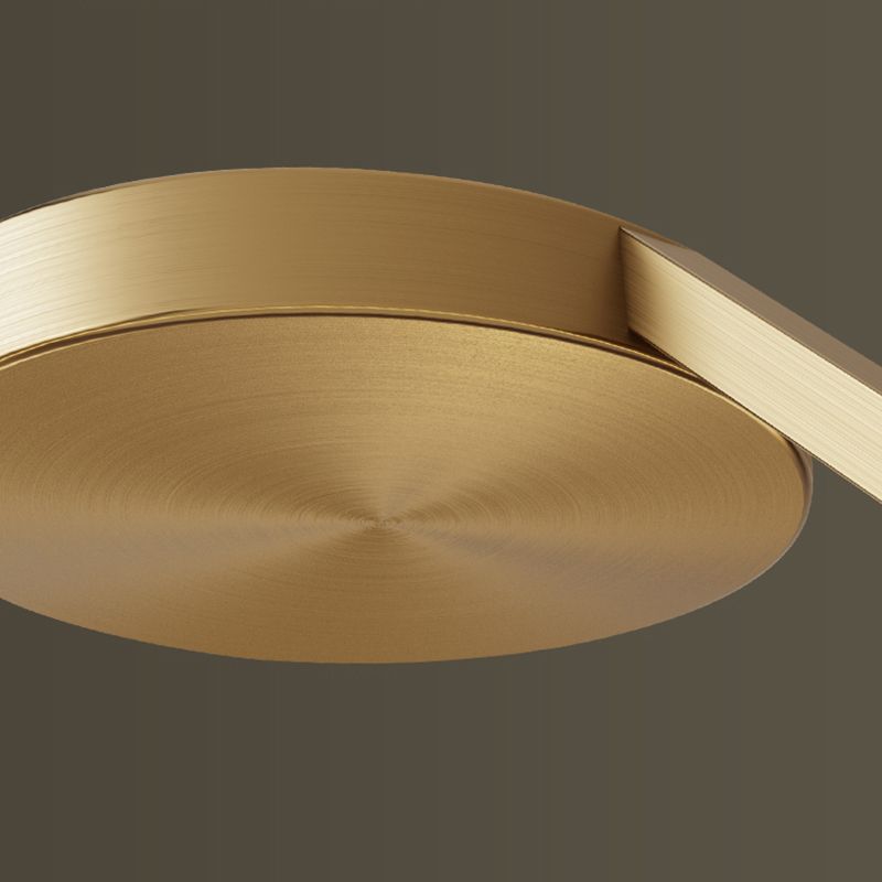 Metal Round Shade Flush Ceiling Light Modern Style 1 Light Flush Mount Fixture in Gold