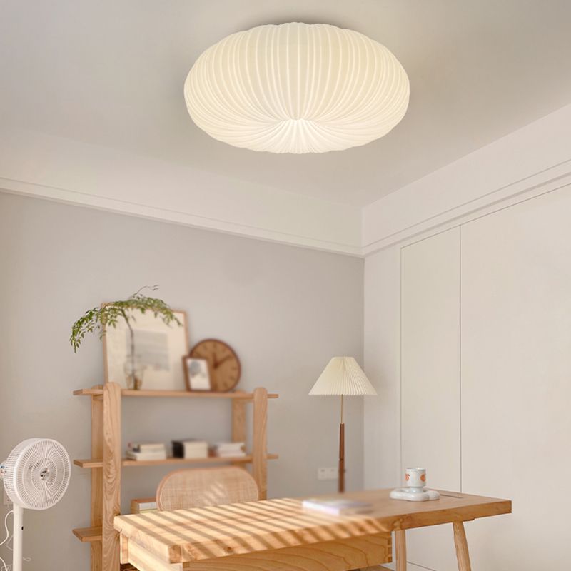 Round Shape Plastic Flush Mount Light Modern Style 1 Light Ceiling Mount Light in White