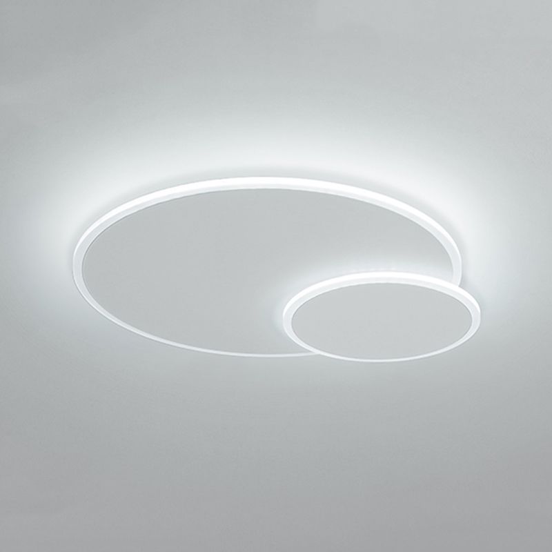 Circle Shape Ceiling Light Metal Flush Mount with Silicone Shade in White for Living Room