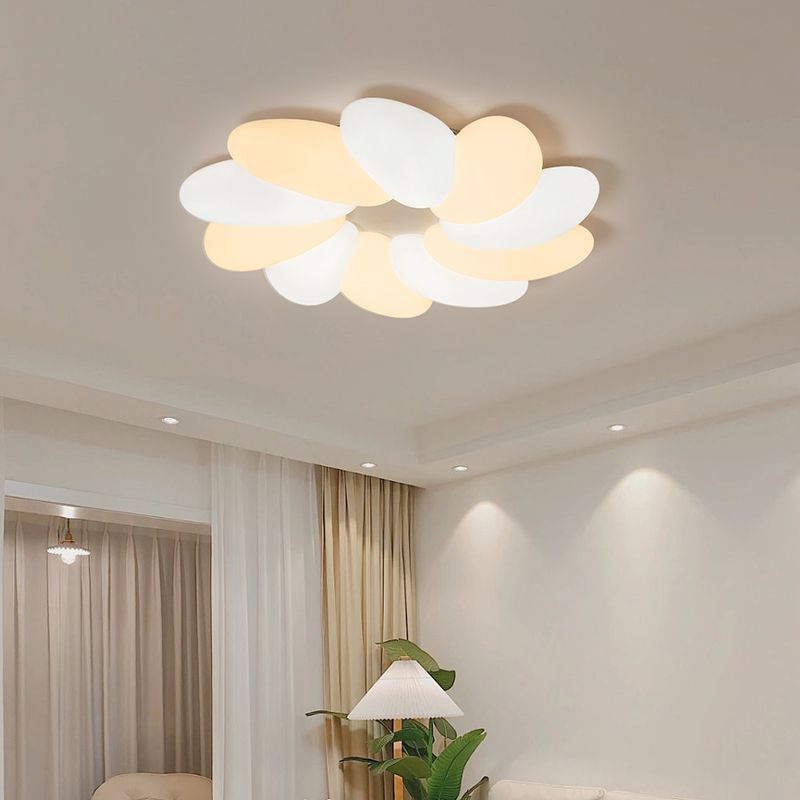 Modernism Acrylic Flush Mount Ceiling Light Fixture for Bedroom