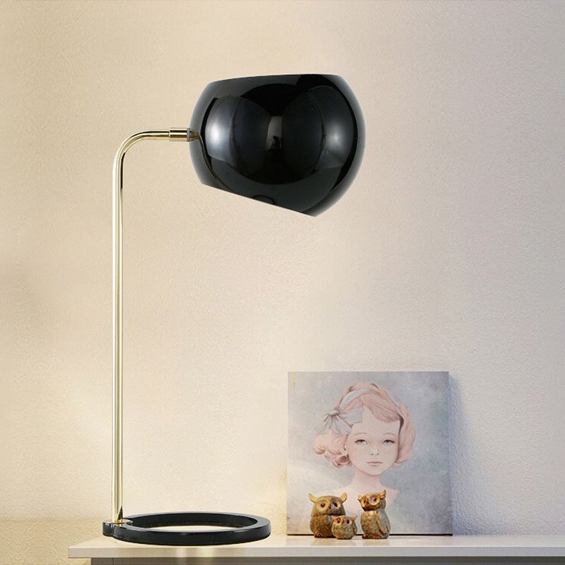 Modern Nordic Geometric Table Light Iron 1 Head Living Room Plug-In Desk Lamp in Black