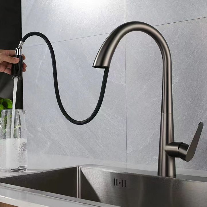 Contemporary Pull Down Kitchen Standard Faucet Single Handle Faucet with Pull Out Sprayer