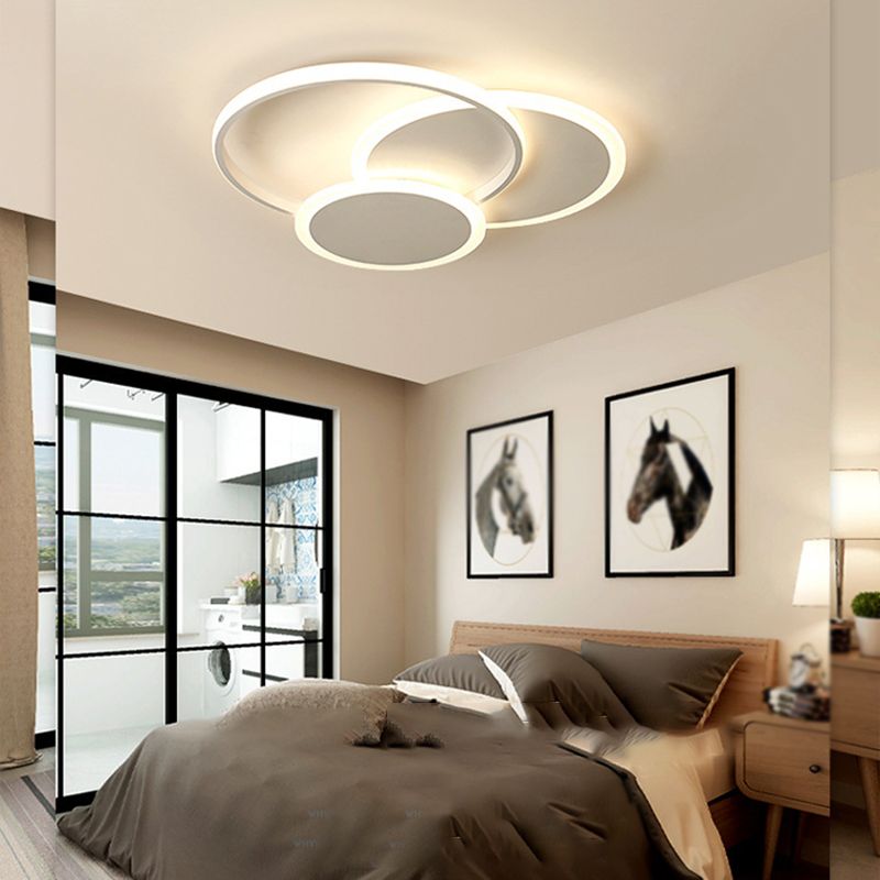 Metal Geometric Shape Flush Mount Light Modern-Style 3 Lights Flush Ceiling Light