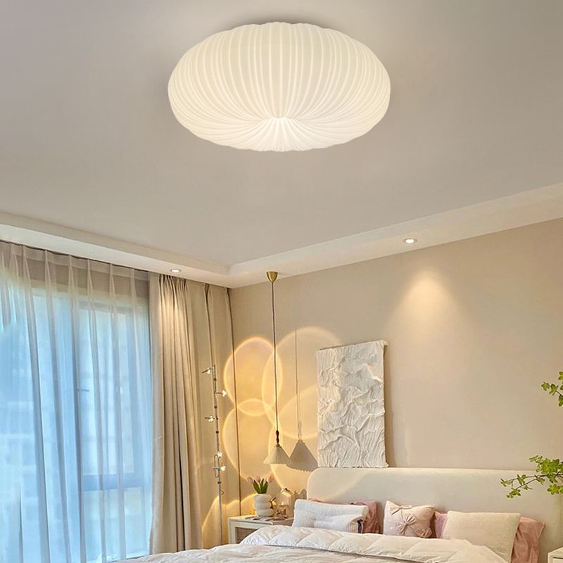 Round Shape Plastic Flush Mount Light Modern Style 1 Light Ceiling Mount Light in White