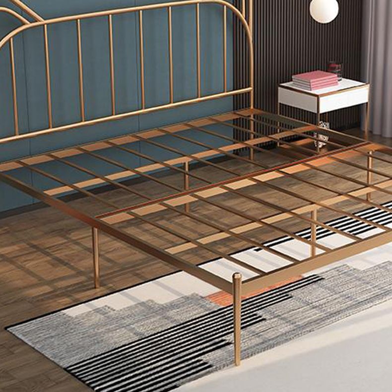 Metal Open-Frame Bed Solid Color Slat Bed With Custom Gold Legs for Home