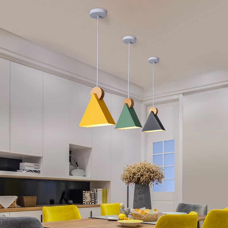 Contemporary Style Colorful Wooden Hanging Light Metal Pendent Lighting Fixture