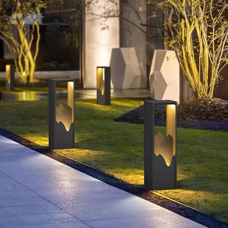 Modern Simple Metal Outdoor Light Rectangle Shape Waterproof Pillar Lamp for Courtyard