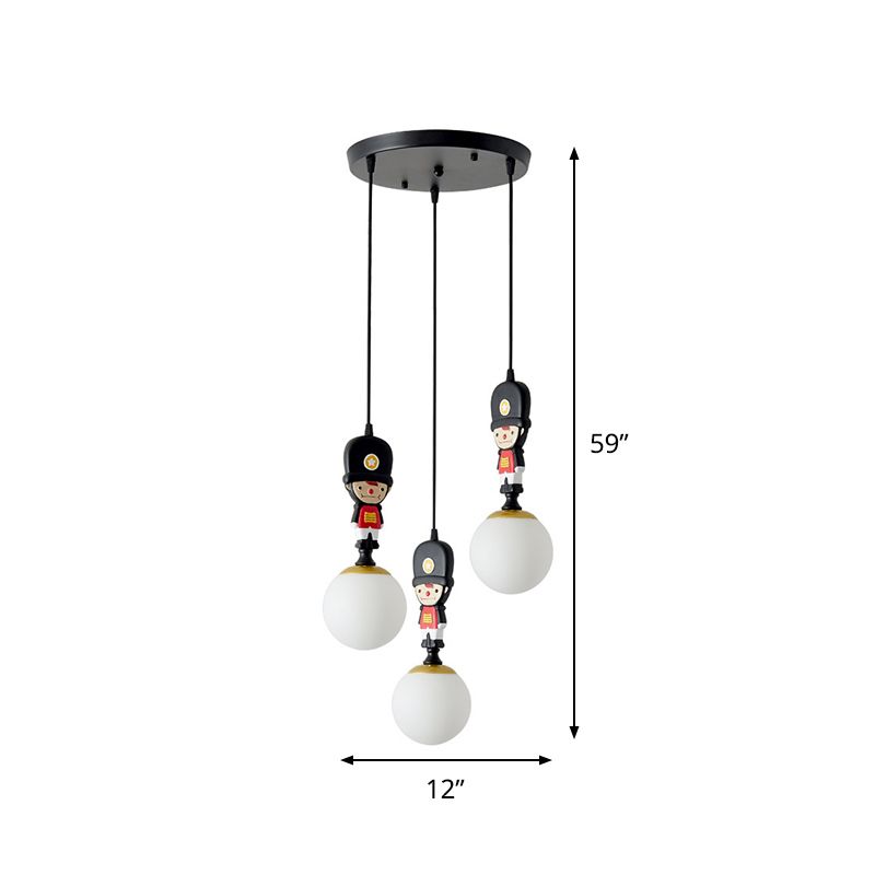 Globe Hanging Light Kit Cartoon Glass 3 Heads Black Muti Light Pendant avec décoration soldat