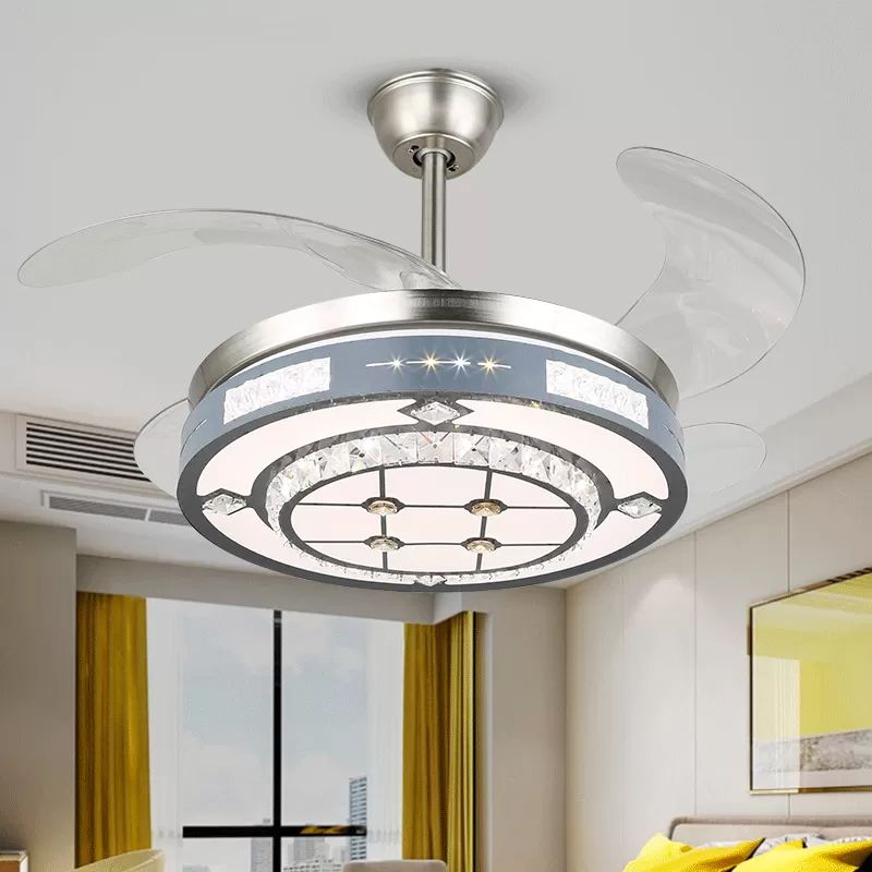 Ronde hangende ventilatorlampbeveiliging Modern Crystal 19 "Wide Led Silver Semi Flush Mount Light, 4 Blades