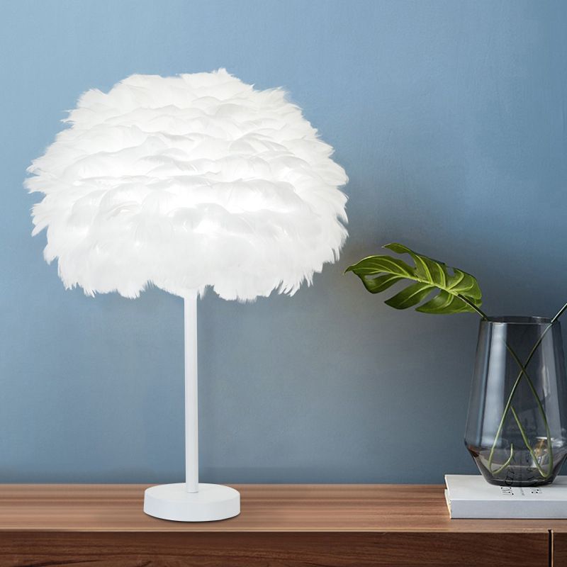 Layered Feather Night Lamp Minimalist 1-Head White Oval Table Lighting, 12"/16" Width