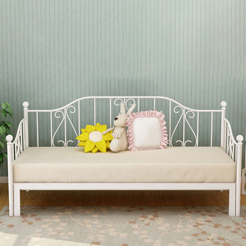 Metal Contemporary Full-Size Bed Open Frame Iron Daybed with Mattress