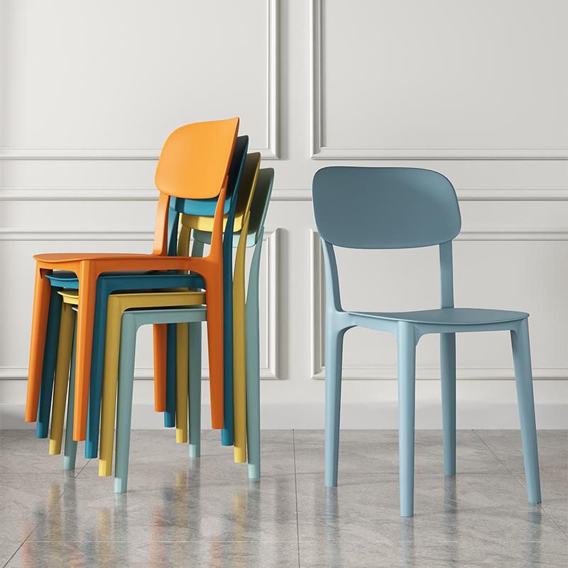 Scandinavian Stackable Home Side Chair Matte Finish Plastic Dining Chair