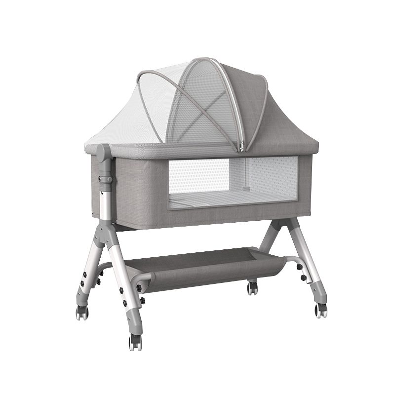 Gliding Square Crib Cradle Metal Cradle with 4 Wheels for Newborn