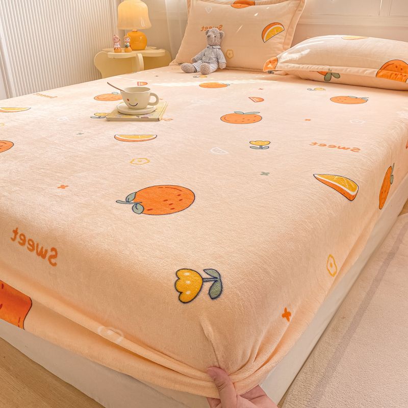 Trendy Bed Sheet Orange Printed Wrinkle-Free Non-Pilling Fade Resistant Flannel Sheet