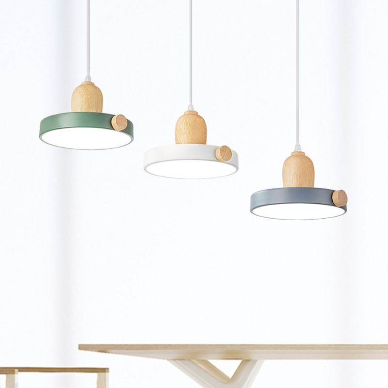 Nordic Pot Lid LED Pendant Lamp Acrylic 3-Head Dining Room Multi Ceiling Light in White and Wood