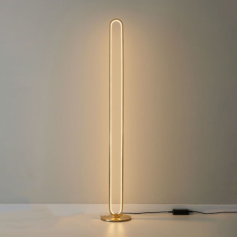 Modern Style Metal Floor Lamp Linear LED Floor Light for Bedroom