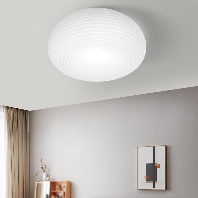 Modern Metal LED Flush Mount Circle Shape Ceiling Light with Plastic Shade for Living Room